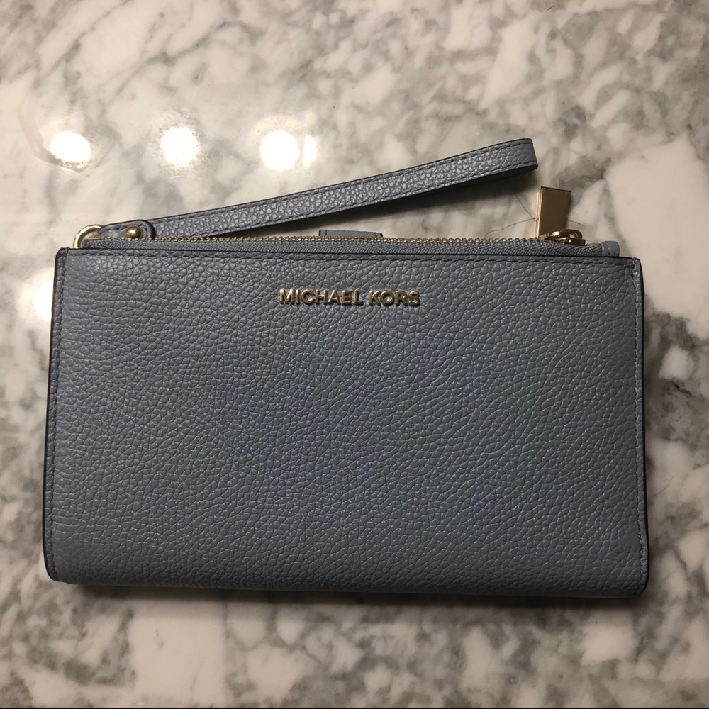 Michael Kors Adele Leather Smartphone Wallet